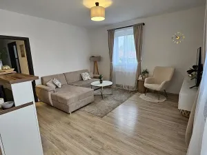 Pronájem bytu 3+kk, Břežany II, 75 m2