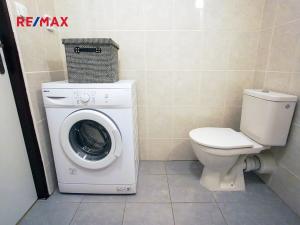 Pronájem bytu 1+1, Praha - Vinohrady, Velehradská, 37 m2