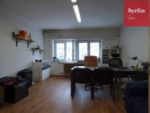 Pronájem kanceláře, Opava, Zámecký okruh, 225 m2