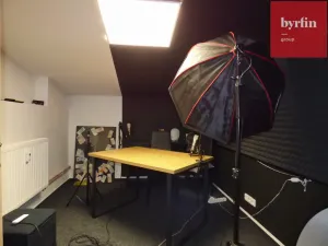 Pronájem kanceláře, Opava, Zámecký okruh, 225 m2