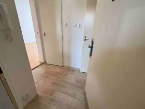 Pronájem bytu 1+1, Zlín, Zarámí, 31 m2