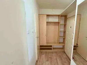 Pronájem bytu 1+1, Zlín, Zarámí, 31 m2