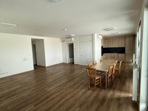 Pronájem kanceláře, Brno, Hvězdová, 109 m2