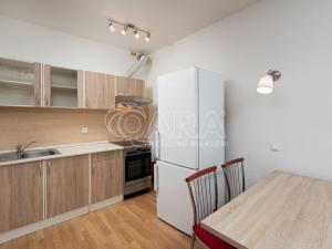 Pronájem bytu 2+kk, Praha - Libeň, Kurta Konráda, 56 m2