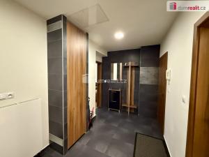 Prodej bytu 2+1, Mariánské Lázně, Hlavní třída, 74 m2