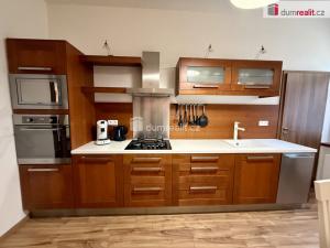 Prodej bytu 2+1, Mariánské Lázně, Hlavní třída, 74 m2