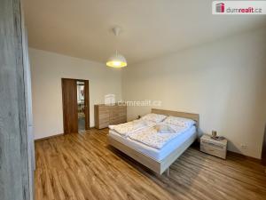 Prodej bytu 2+1, Mariánské Lázně, Hlavní třída, 74 m2