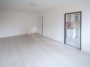 Pronájem bytu 2+1, Neratovice, Mládežnická, 50 m2