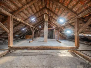 Prodej rodinného domu, Vracov, Drahy, 420 m2