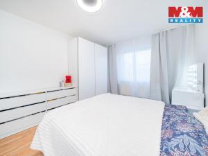 Prodej bytu 3+kk, Jedlová, 78 m2