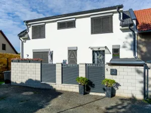 Pronájem rodinného domu, Rostoklaty - Nová Ves II, 90 m2