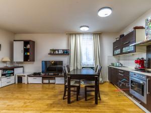 Prodej bytu 3+kk, Praha, Špeciánova, 74 m2