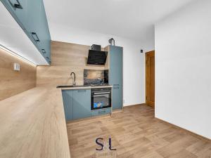 Prodej bytu 2+1, Liberec, U Sirotčince, 52 m2