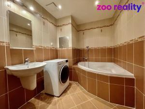 Prodej bytu 2+kk, Praha, Mattioliho, 59 m2