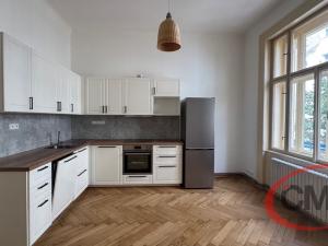 Pronájem bytu 2+1, Praha, Americká, 64 m2