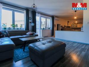 Prodej rodinného domu, Rousínov - Rousínovec, Kalouskova, 254 m2
