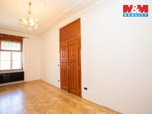 Prodej bytu 2+1, Jindřichův Hradec - Jindřichův Hradec I, Panská, 86 m2