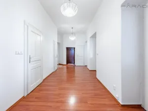 Prodej bytu 4+1, Praha - Smíchov, Na Plzeňce, 150 m2