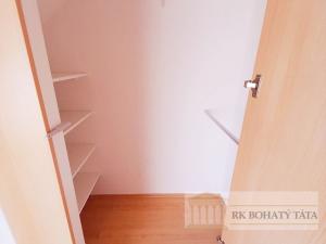 Pronájem bytu 4+kk, Praha - Vysočany, U Harfy, 140 m2