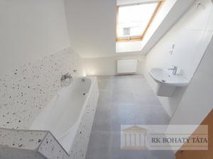 Pronájem bytu 4+kk, Praha - Vysočany, U Harfy, 140 m2