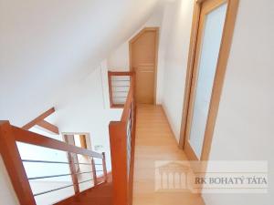 Pronájem bytu 4+kk, Praha - Vysočany, U Harfy, 140 m2