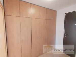 Pronájem bytu 4+kk, Praha - Vysočany, U Harfy, 140 m2