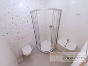 Pronájem bytu 4+kk, Praha - Vysočany, U Harfy, 140 m2