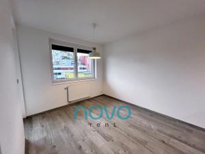 Pronájem bytu 1+kk, Praha - Vysočany, Pod Harfou, 41 m2