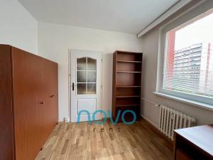 Pronájem bytu 3+1, Praha - Strašnice, Ke Strašnické, 80 m2