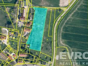 Prodej pozemku, Kravaře, 5111 m2