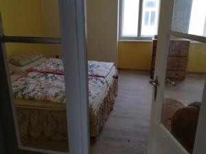 Pronájem bytu 1+1, Mšeno, Mělnická, 36 m2