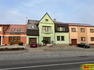 Prodej rodinného domu, Lužice, Velkomoravská, 260 m2