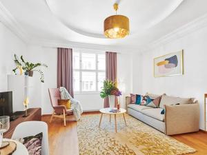 Prodej bytu 2+kk, Praha - Staré Město, Dlouhá, 72 m2