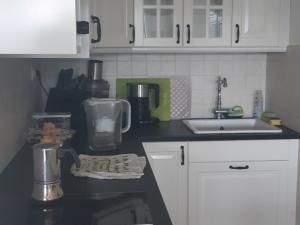 Pronájem bytu 2+kk, Praha - Karlín, Křižíkova, 55 m2