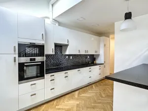 Pronájem bytu 4+kk, Praha - Smíchov, 132 m2