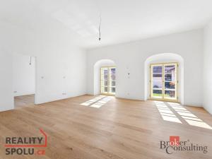 Prodej bytu 2+kk, Jince, Slavíkova, 83 m2