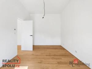 Prodej bytu 2+kk, Jince, Slavíkova, 83 m2