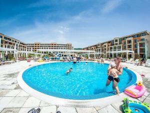 Prodej bytu 2+kk, Pomorie, Bulharsko, 45 m2