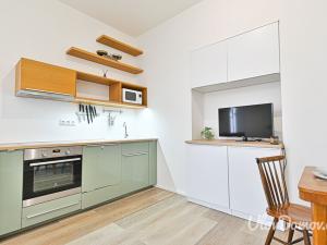 Prodej bytu 2+kk, Praha - Nové Město, Revoluční, 38 m2