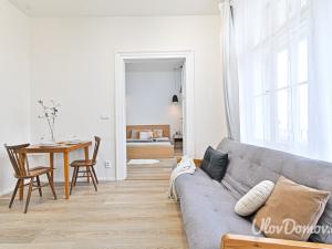 Prodej bytu 2+kk, Praha - Nové Město, Revoluční, 38 m2