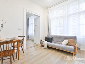 Prodej bytu 2+kk, Praha - Nové Město, Revoluční, 38 m2
