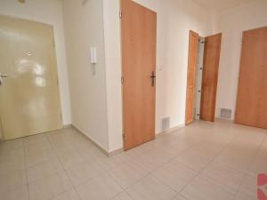 Pronájem bytu 2+kk, Praha - Nusle, Sdružení, 50 m2