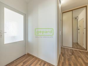 Pronájem bytu 2+kk, Praha - Michle, Podle Kačerova, 39 m2