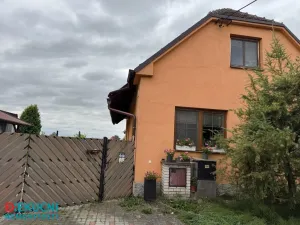 Prodej rodinného domu, Horky, 180 m2