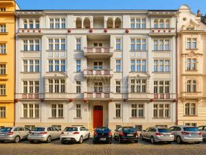 Pronájem bytu 4+1, Praha - Vinohrady, Polská, 147 m2