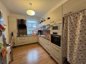 Prodej bytu 3+1, Valašské Meziříčí, Husova, 74 m2