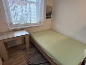 Pronájem bytu 1+1, Ústí nad Labem - Všebořice, Spartakiádní, 37 m2
