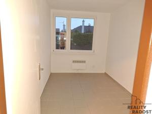 Pronájem bytu 4+1, Velká Dobrá, Akátová, 90 m2