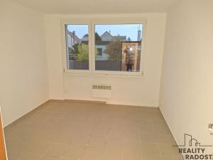 Pronájem bytu 4+1, Velká Dobrá, Akátová, 90 m2