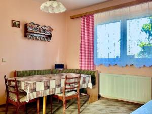 Prodej rodinného domu, Hroznová Lhota, 152 m2